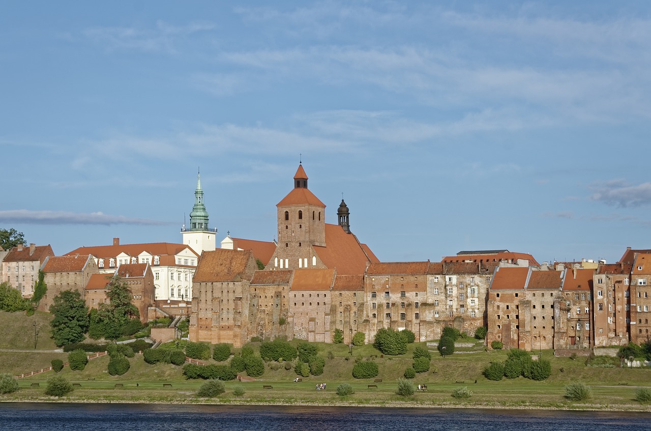 Ile kosztuje pogrzeb w Grudziądzu Koszt pogrzebu